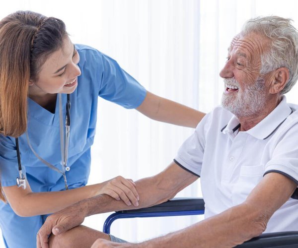 Benefits of In-Home Care vs Residential